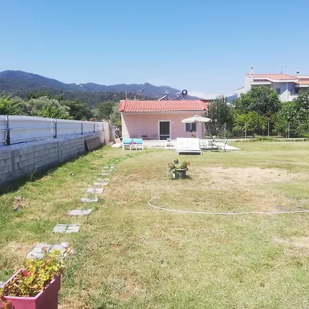 בית כפרי House